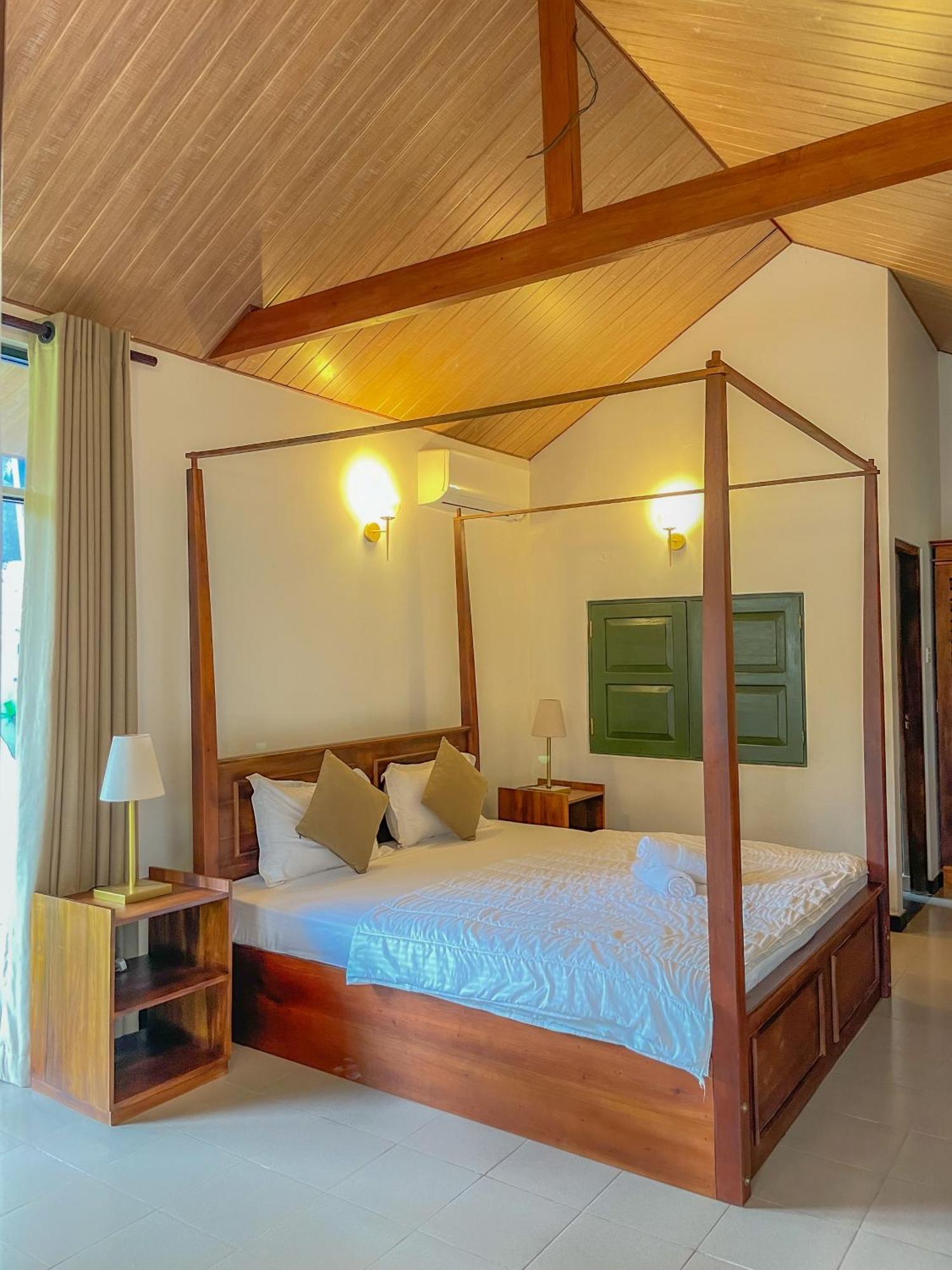 The Barns Villas And Restaurant Negombo Bagian luar foto